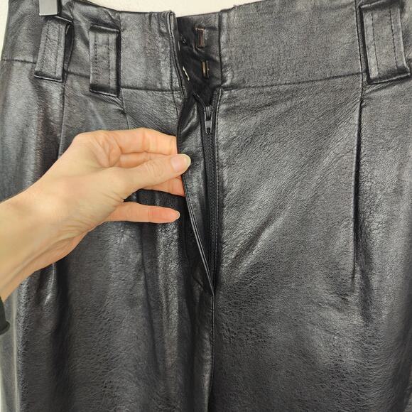 Urban Outfitters Faux‎ Leather Pants Womens 6 Black Wide Leg Baggy High Rise - Picture 3 of 7